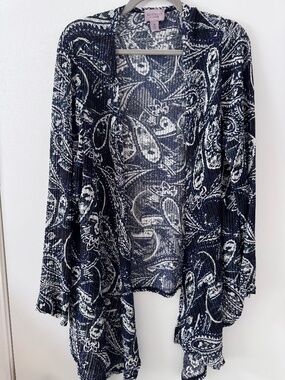 Chico’s Easywear Textured Paisley Cardigan Size 3